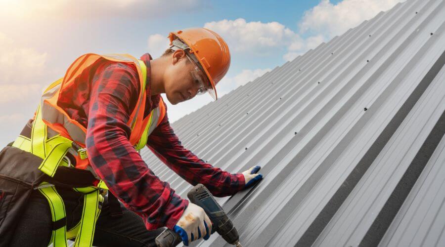 Professional Emergency Roof Repairs services in Elbert, WV